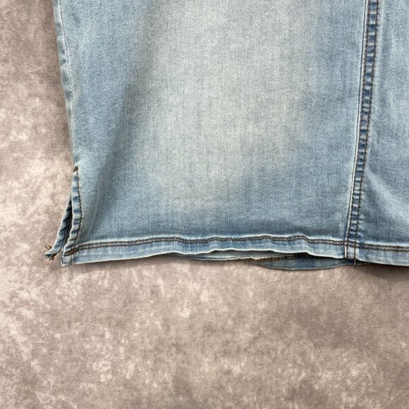 Bit & Bridle Denim Skirt Size 10 Distressed Whiskering Stitching Western Cowgirl - Picture 4 of 11